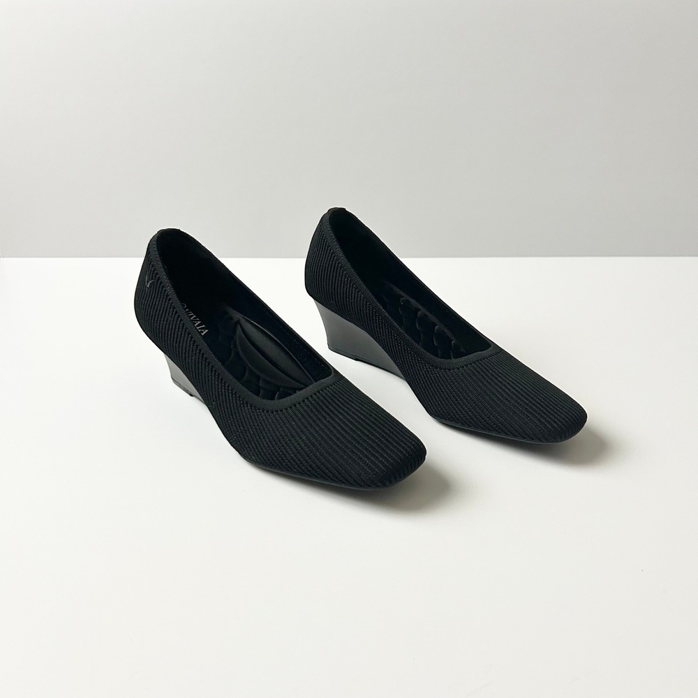 NEW Vivaia Margot Wedge Pro Square Toe Black Size 40 EU 9 US